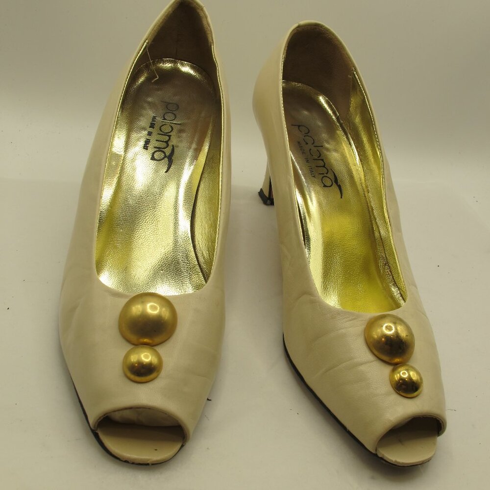 Palona bone peep-toe 2 inch leather heel with gold button accent 8.5AA